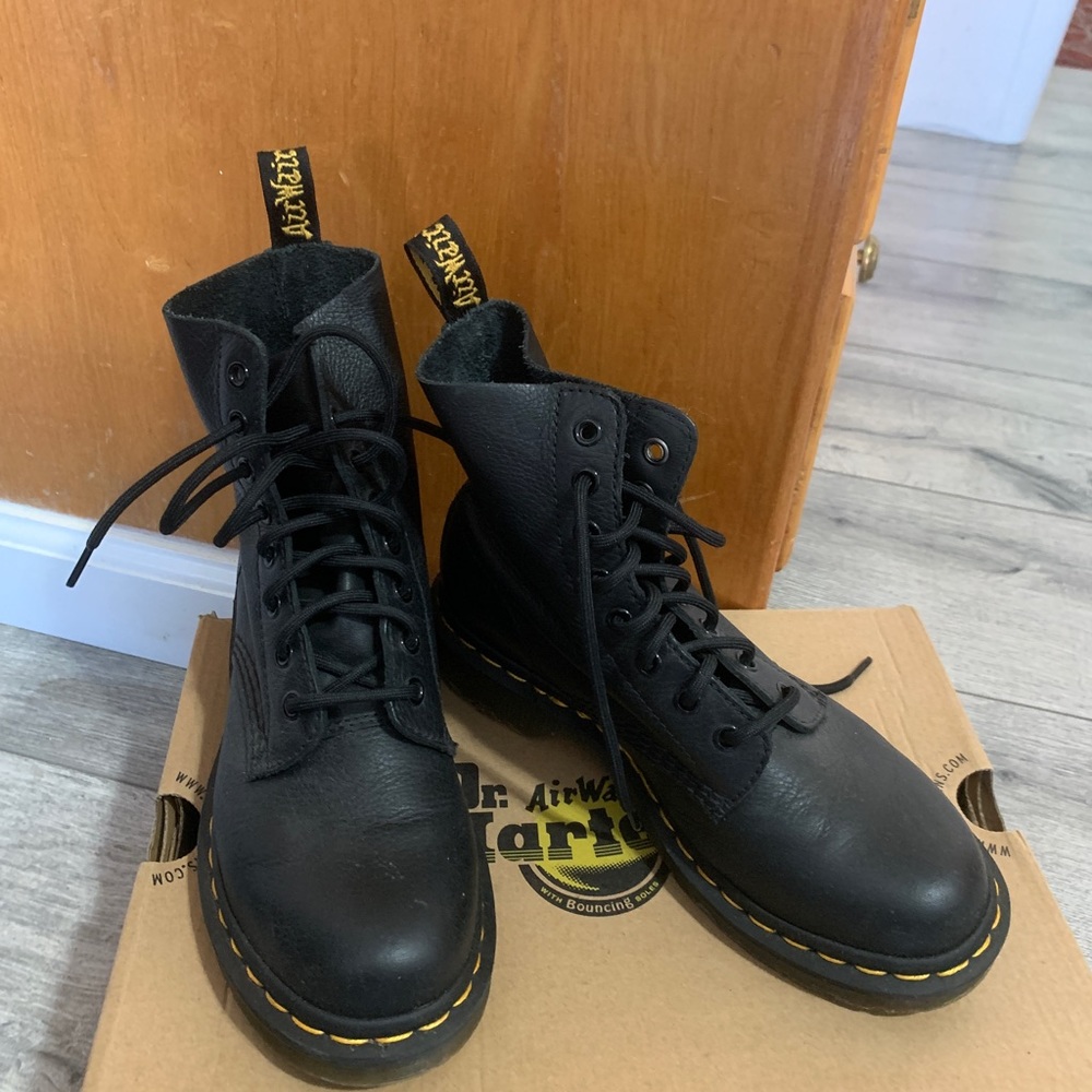 Dr. Marten women boots